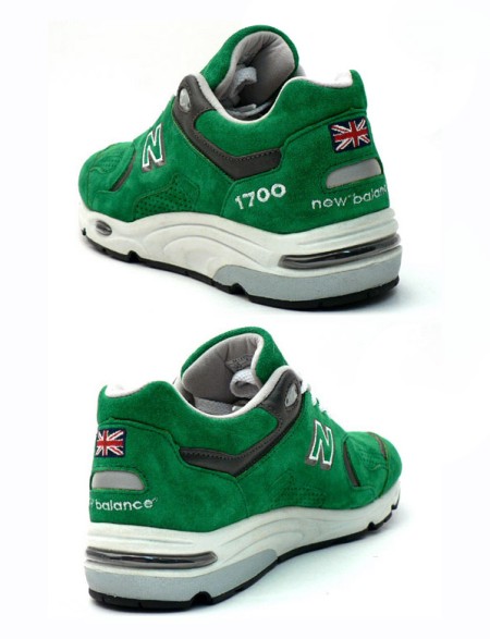 Зеленые замшевые кроссовки New Balance Made in UK 1700