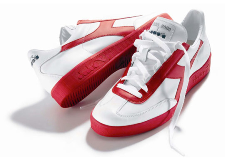 Бело-красные кроссовки Diadora Heritage