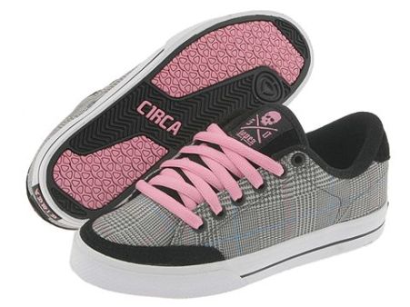 Circa sneakers