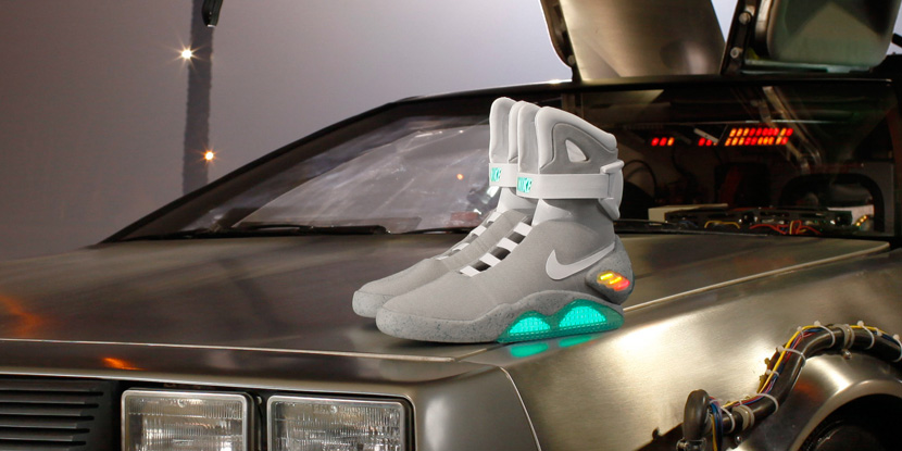   Nike Mag   