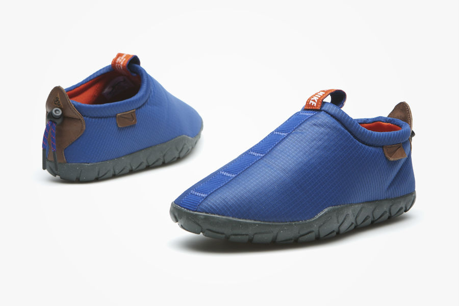   Nike Air Moc Deep Royal