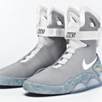  NIKE MAG   